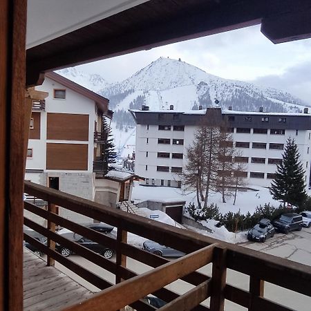 Condominio Royal ristrutturato Colle Colle Sestriere Esterno foto